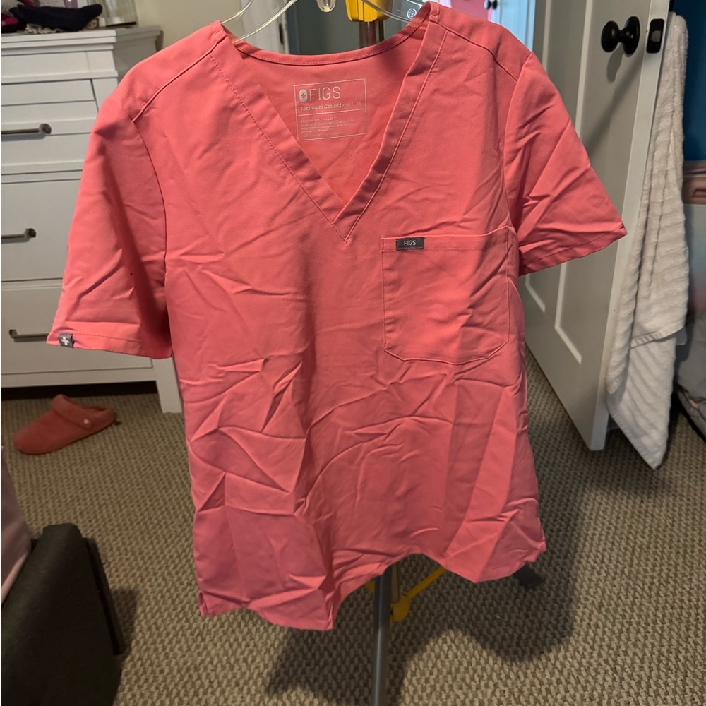 Figs Neon Pink Catarina Scrub Top